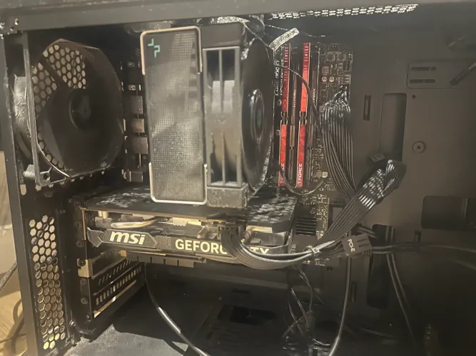 Pc Completo - RTX 4060 - 32Gb - Ryzen 7 3700x