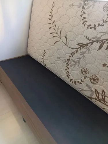 Cama box com colchão solteiro 