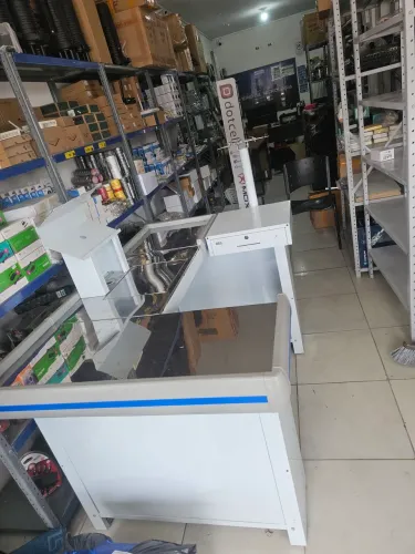 Checkout caixa de supermercado nunca usado mercado mercadinho