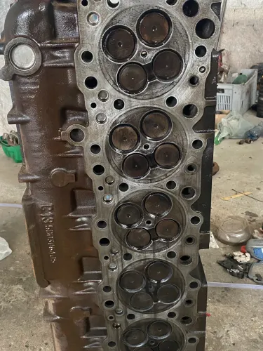 Cabeçote do iveco stralis cursor 13