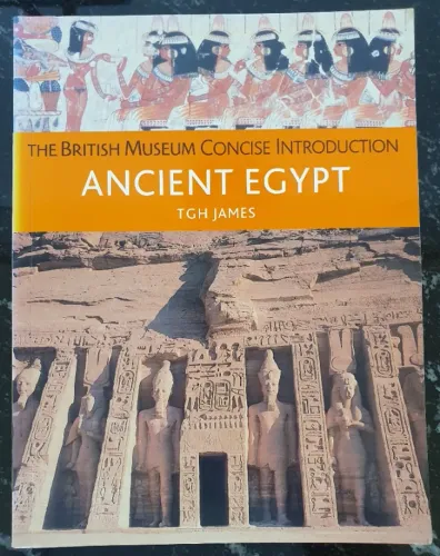 Livro em Inglês Ancient Egypt