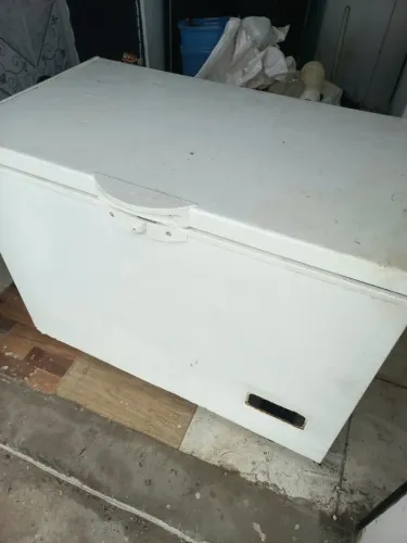 Carcaça de freezer