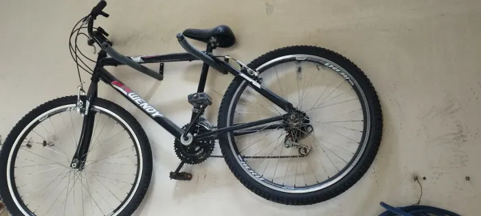 Bicicleta semi nova