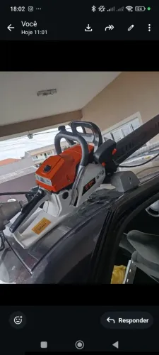 Roçadeira e motoserra 