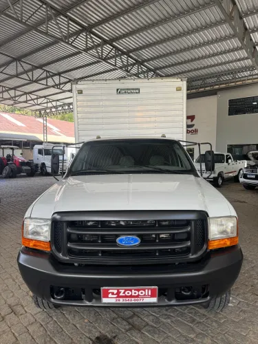 Ford F4000 4x2 Baú 2002