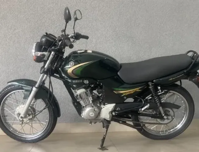 YBR 125 E 2006/2007 + Baú e roupa de chuva incluso
