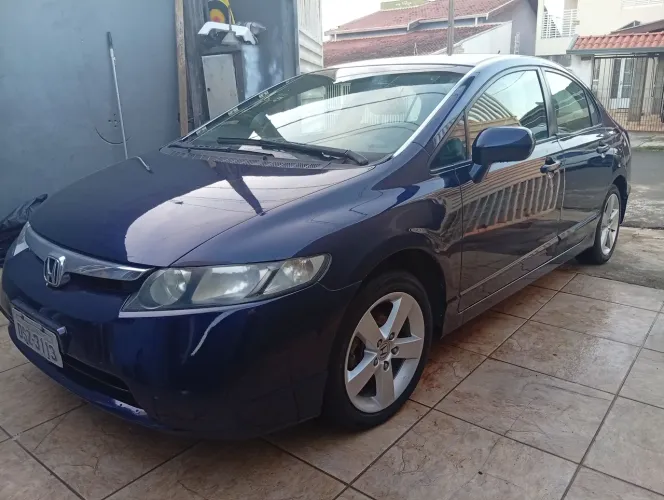 Honda Civic Sedan LXS 1.8/1.8 Flex 16V Mec. 4P 2007