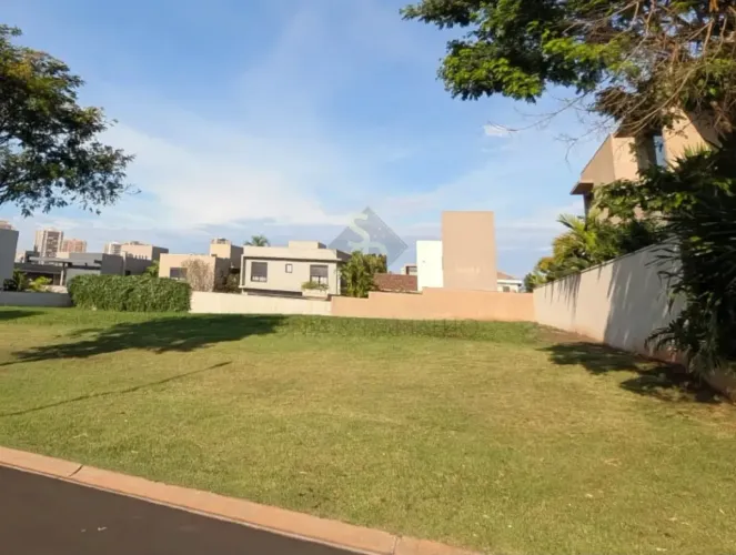 Terrenos Condomínio em Bonfim Paulista