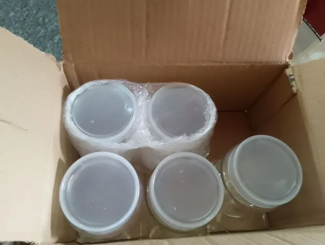 Vendo potes de vidro para armazenar leite materno