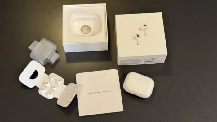 AirPods Pro 2 Lightning (A2698) originais, com caixa e nota fiscal