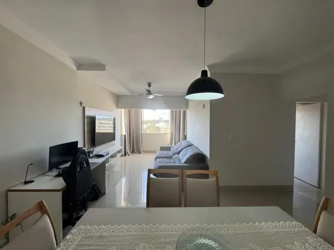 Apartamento no Edifício Petrópolis -MOBÍLIADO