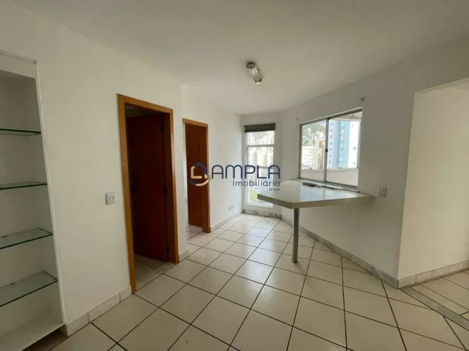 Cobertura residencial no Buritis, BH: 2 suítes, 3 banheiros e 2 vagas