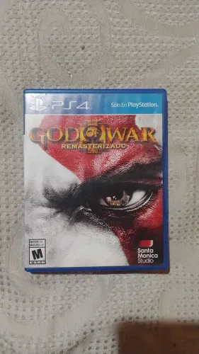Jogo God of War 3 Remastered PS4 - Mídia Física Usada