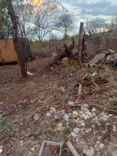 2 terrenos a venda