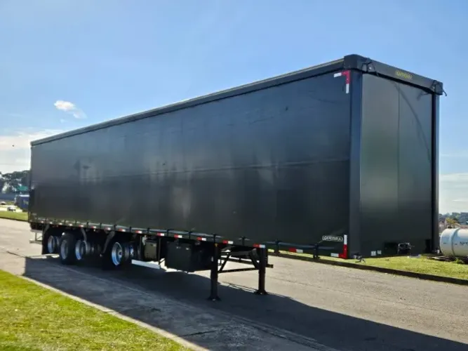 Carreta Sider 4 Eixo Guerra Ano 2025 30 plt 15.40 x 2.80 sem pneus chapa xadrez
