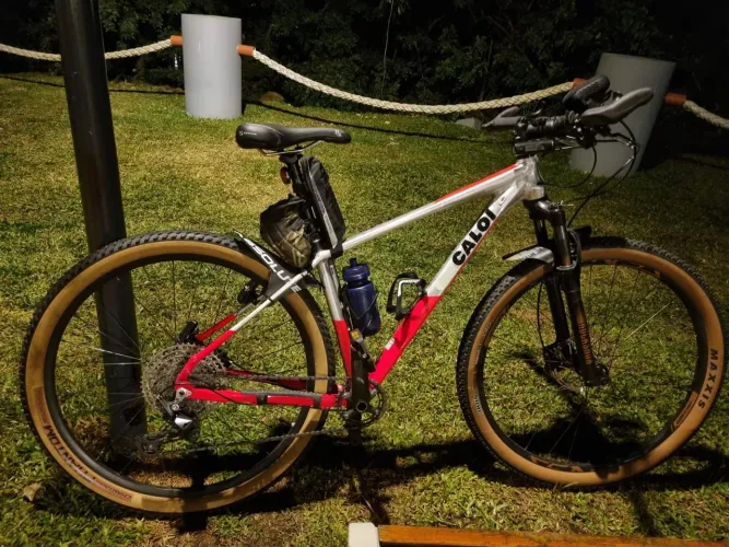 Bicicleta Caloi Elite Deore