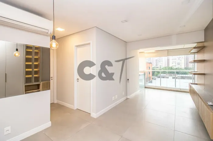 Apartamento - 2 dormitórios (1 Suíte) à venda e para alugar no Jardim Caravelas - São Paul