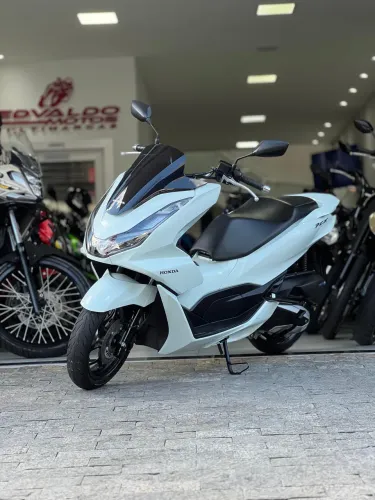 Honda Pcx 2023 LOCALIZADA AV BARAO DE JACAREI 1025 JACAREI