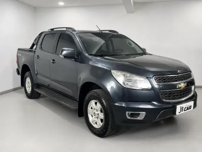 Chevrolet S10 Pick-up LT 2.8 TDI 4X4 CD Diesel AUT 2014