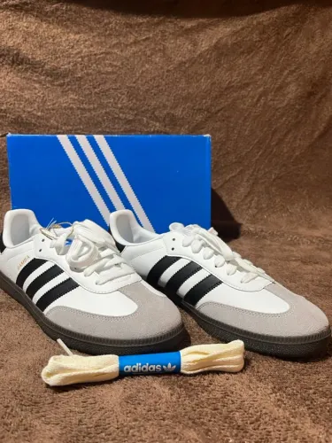 Adidas Samba