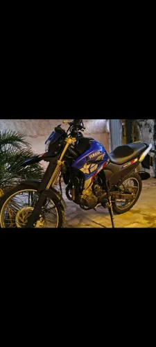 Yamaha Lander Le , 250 capitão América