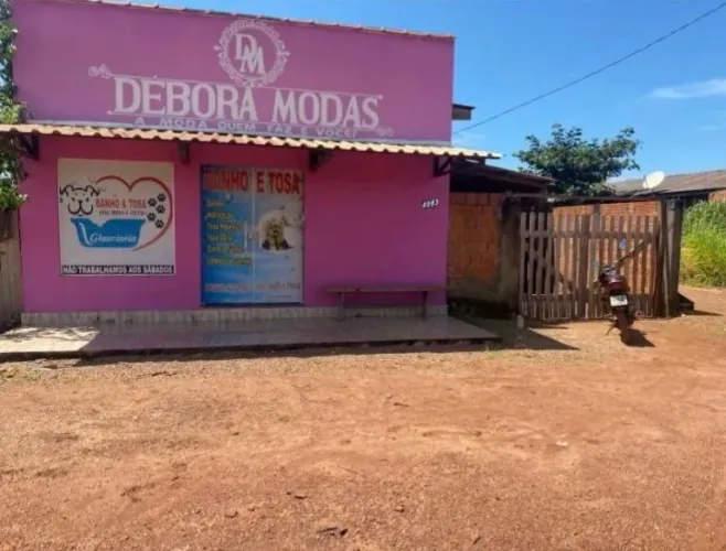 Ponto comercial com casa nos fundos