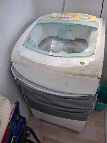 Máquina de lavar Consul 7,5 kg quebrada