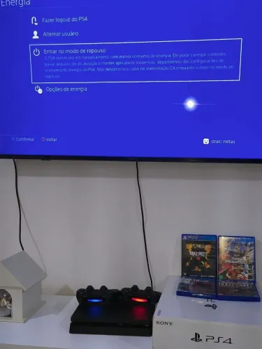 Ps4 slim 1TB