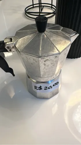Cafeteira italiana dois tamanhos