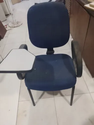 Cadeiras escolares
