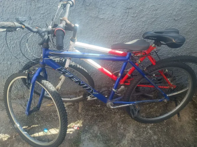 Vendo barato 2 bicicletas para sair rápido