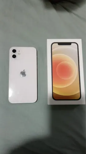 iPhone 12 64 g