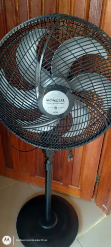 Vendo esse ventilador de coluna 40 cem está funcionando perfeitamente faço entrega