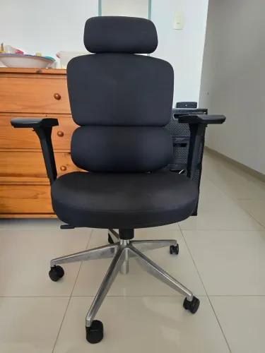 Cadeira de Escritório Comfy Clarity
