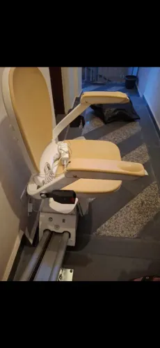 Cadeira elevatória Acorn