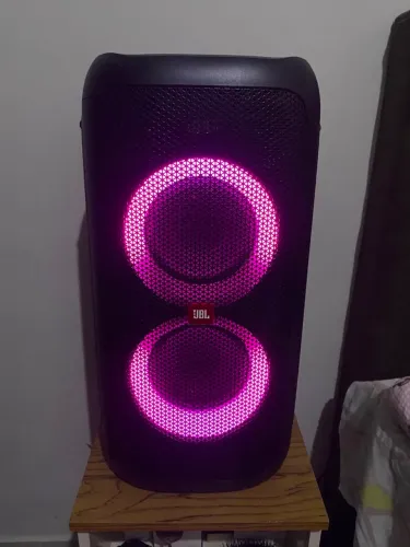 JBL semi novo 
