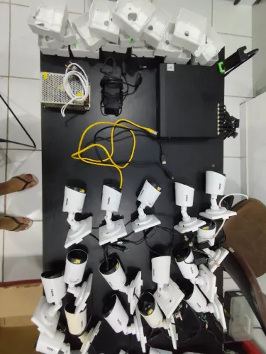 Kit de 16 Câmeras e Drv da Intelbras de 16C