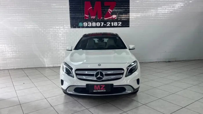Mercedes-Benz GLA 250 Vision 2.0 TB 16V 211cv Aut. 2015