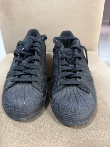 Adidas superstars Preto 