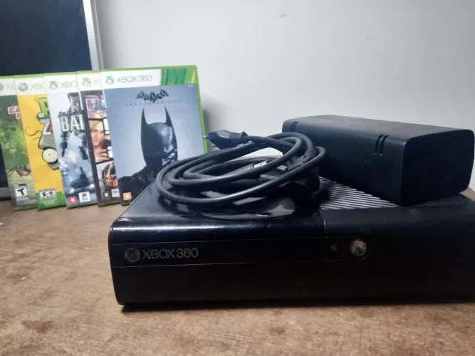 Xbox 360 Slim (Usado)
