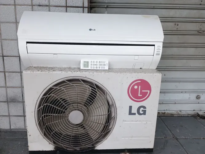 LG 9000(BTUS)