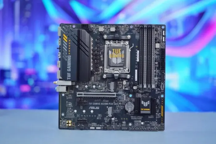 ASUS TUF GAMING A620M-PLUS WIFI ? AM5 / DDR5
