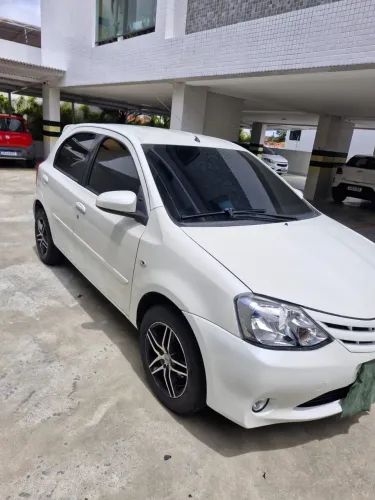 Toyota Etios XS 1.5 Flex 16V 5P Mec. 2016