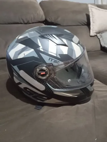 Capacete LS2 ff358 