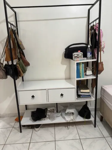 Arara para quarto