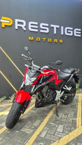 CB 300F 2024