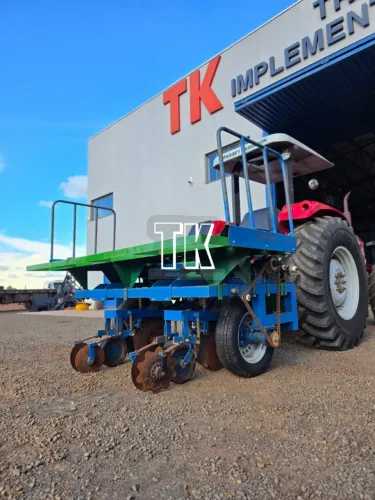 cod. 1405 PLANTADEIRA RAMA MANDIOCA 2 LINHAS MARQUESFUND 2022 - Tk Tratores Nova Andradina