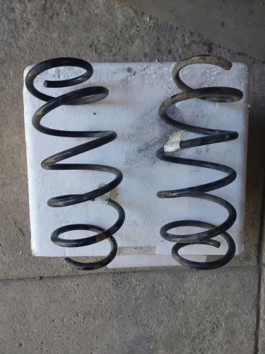 Par de molas dianteiras (original ford) ecosport 03/12
