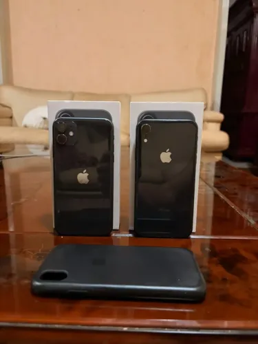 Vendo Iphone 11 e Iphone XR (Juntos ou Separados)