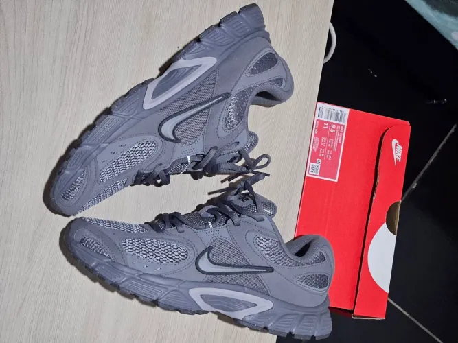 Nike v5 runner cinza tamanho 41